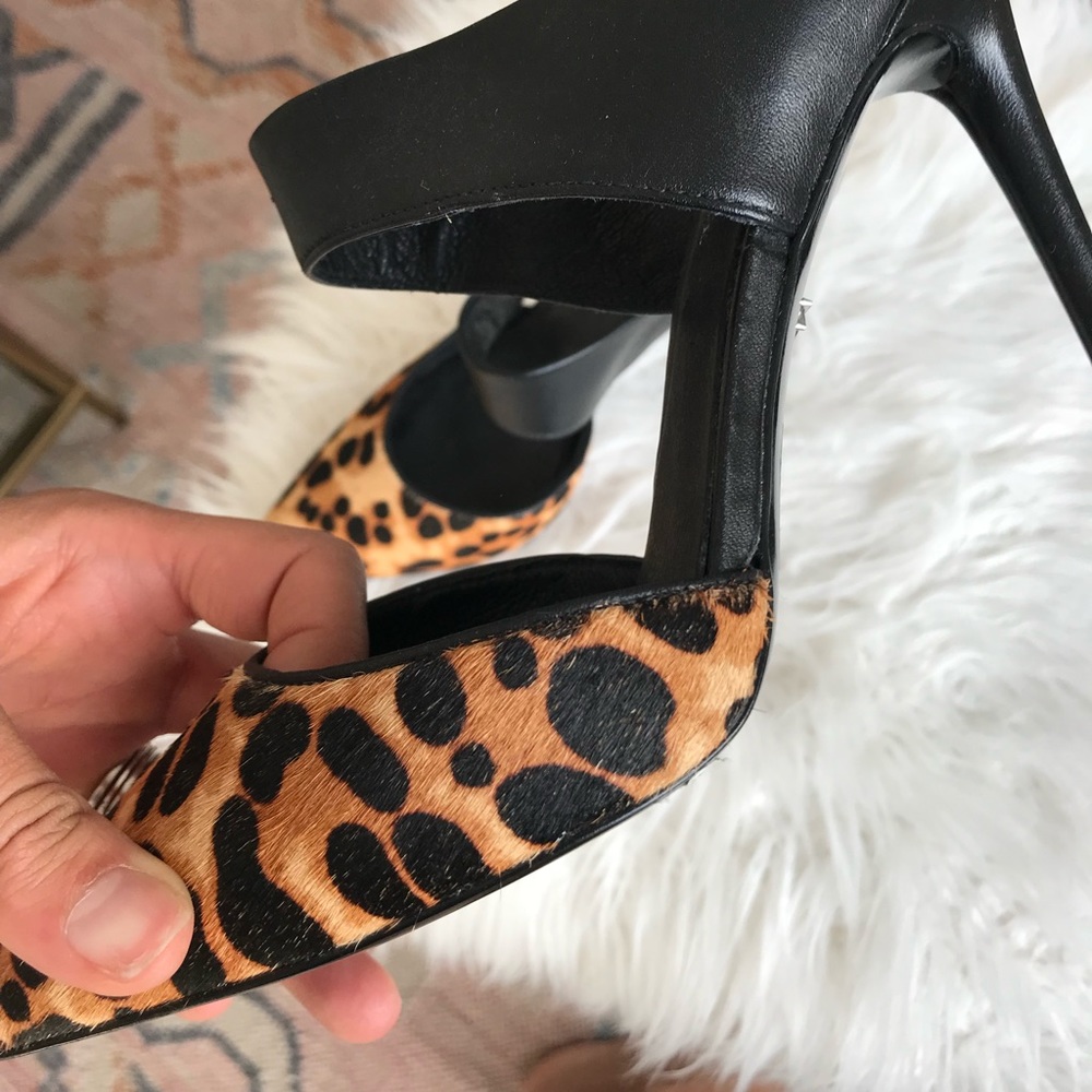 Kenneth Cole leopard mule heels